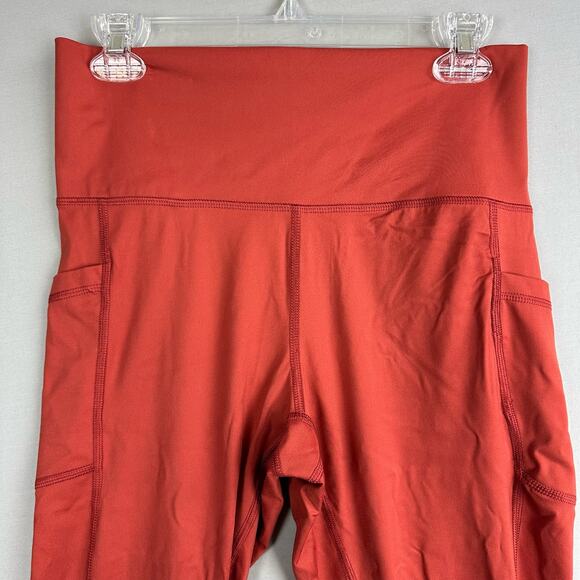 Yogalicious Women’s XL Ankle Leggings Hi-Rise V-Back Pockets Elastic Free NWT - Picture 2 of 8